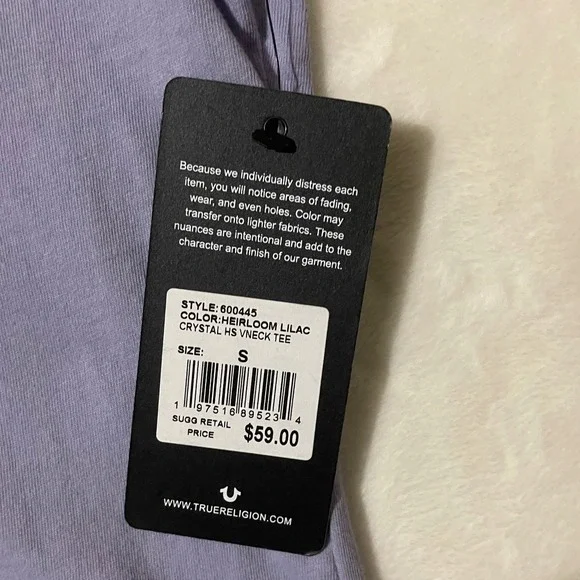 True Religion Womens Heirloom Lilac Crystal HS V-Neck Tee Light Purple Small New - Picture 5 of 7